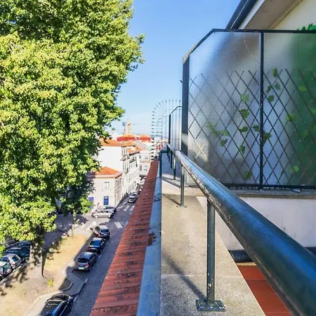 아파트 Casa Da Praca In The Center Of - Guestspa *
