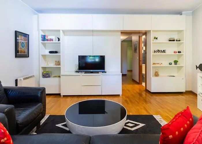 Apartment Casa Da Praca In The Center Of - Guestspa *